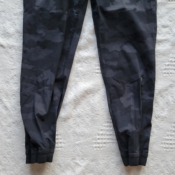 Lululemon Adapted State High-Rise Jogger *28" - Picture 7 of 12